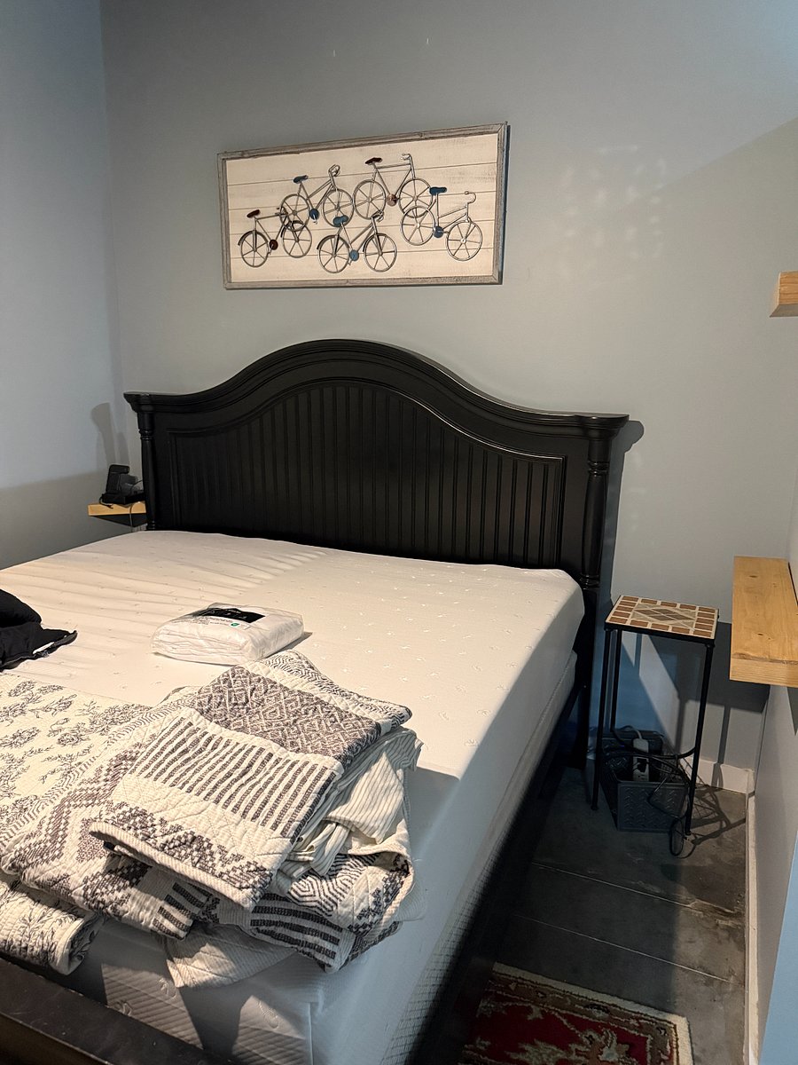Furnished Finder property 880067_1 photo 11