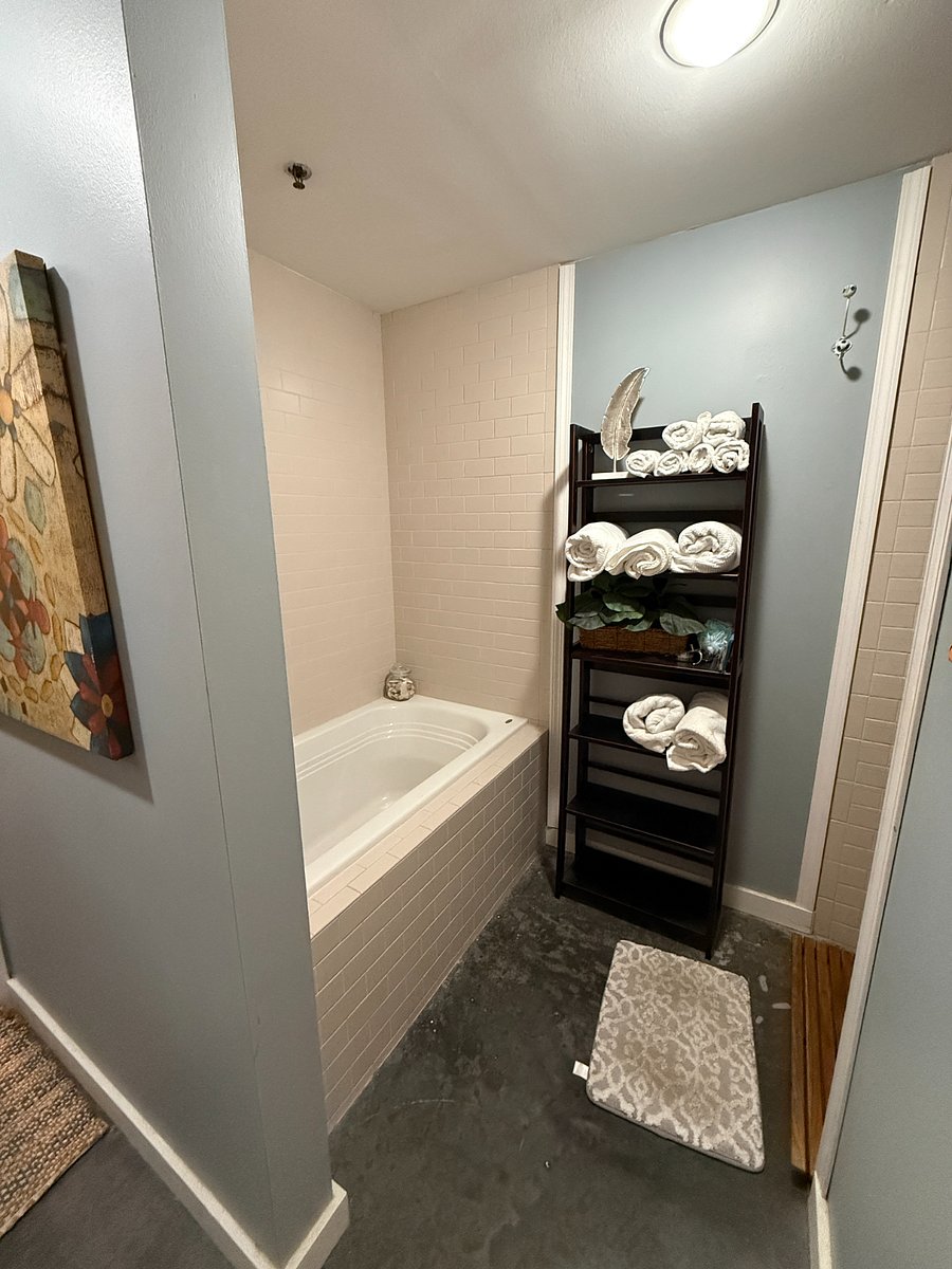 Furnished Finder property 880067_1 photo 31