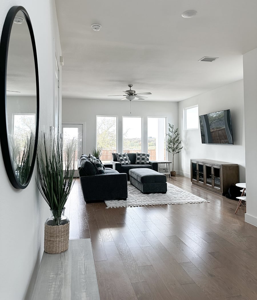Furnished Finder property 880091_1 photo 3
