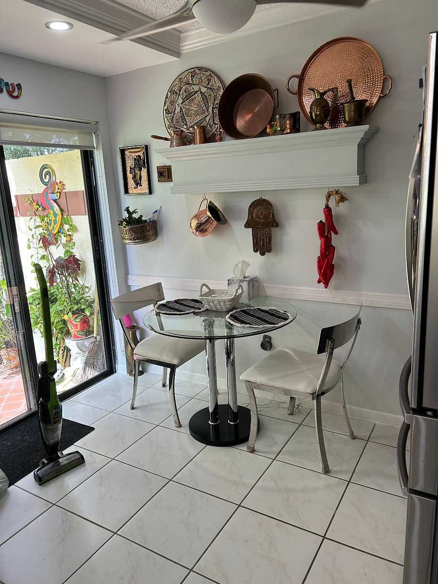 Furnished Finder property 880097_1 photo 4