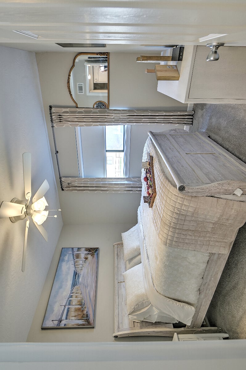 Furnished Finder property 880101_1 photo 17