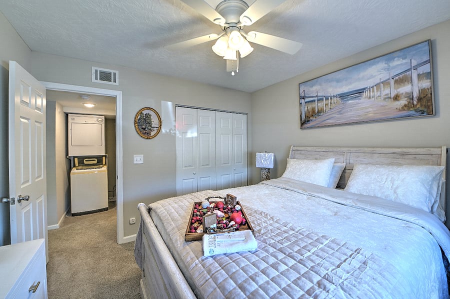 Furnished Finder property 880101_1 photo 5