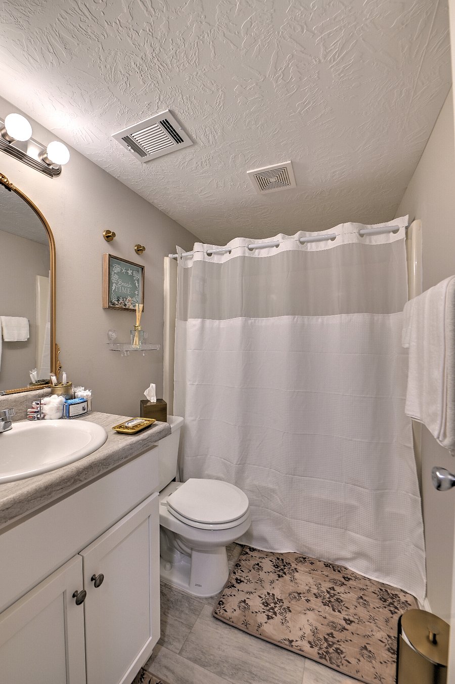 Furnished Finder property 880101_1 photo 10
