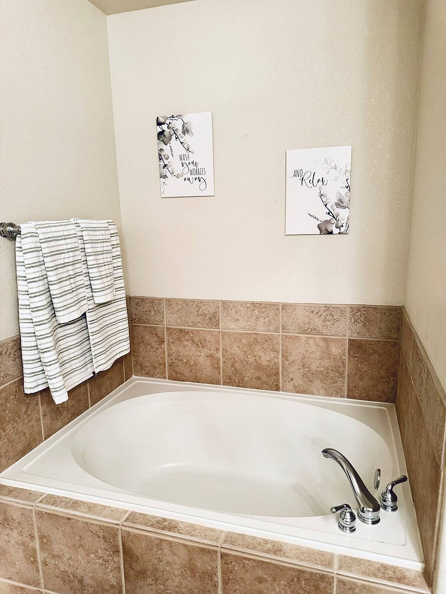 Furnished Finder property 880112_1 photo 5