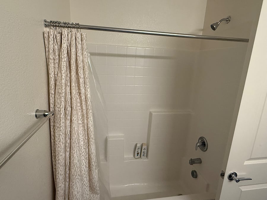 Furnished Finder property 880126_1 photo 7