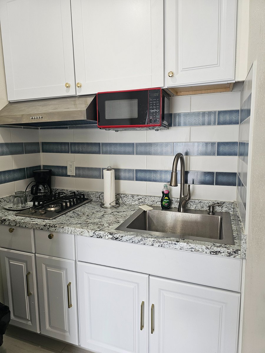 Furnished Finder property 880127_1 photo 11