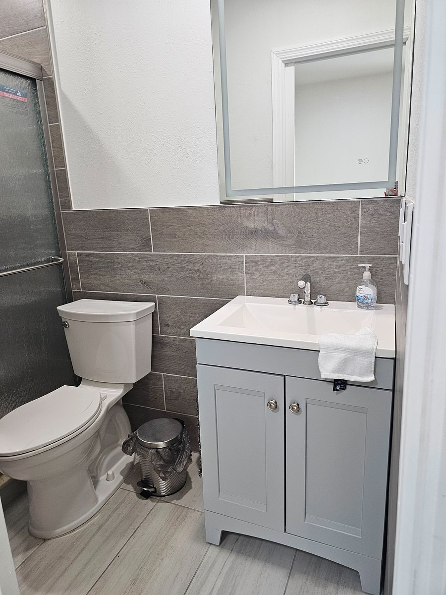 Furnished Finder property 880127_1 photo 8