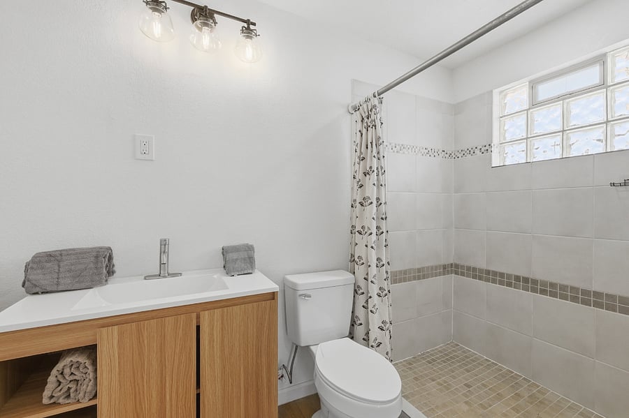 Furnished Finder property 880132_1 photo 15