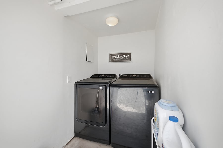Furnished Finder property 880132_1 photo 16