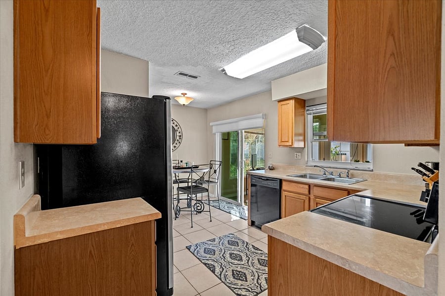 Furnished Finder property 880143_1 photo 8
