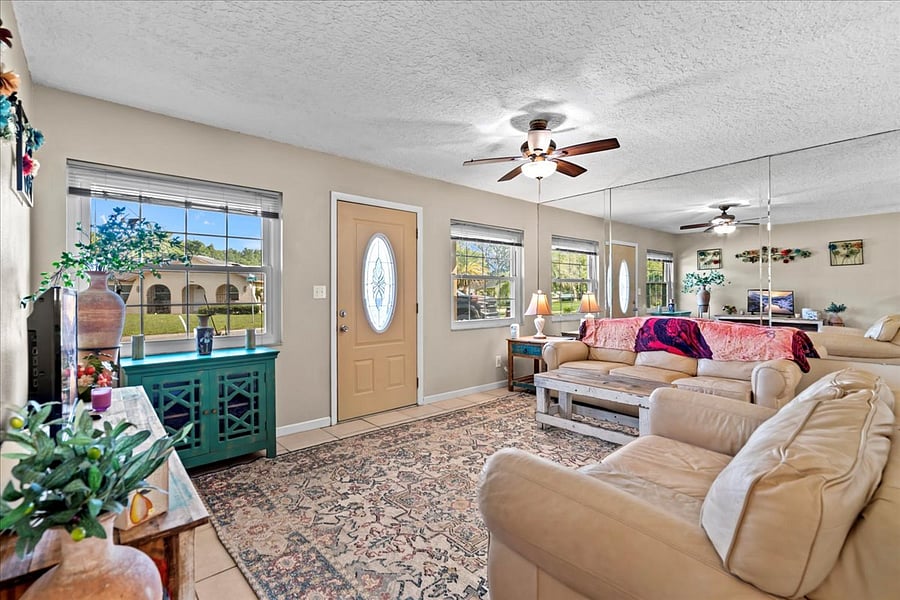 Furnished Finder property 880143_1 photo 4
