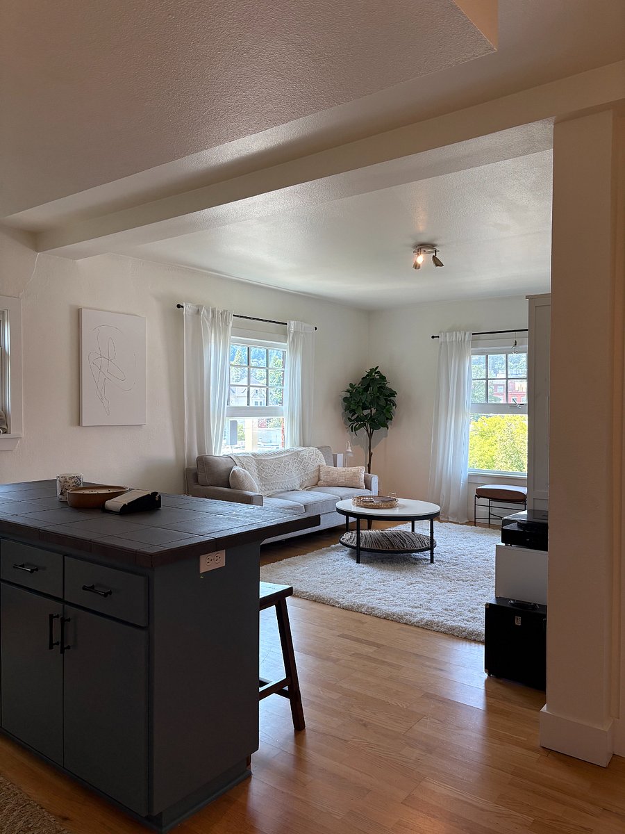 Furnished Finder property 880148_1 photo 4