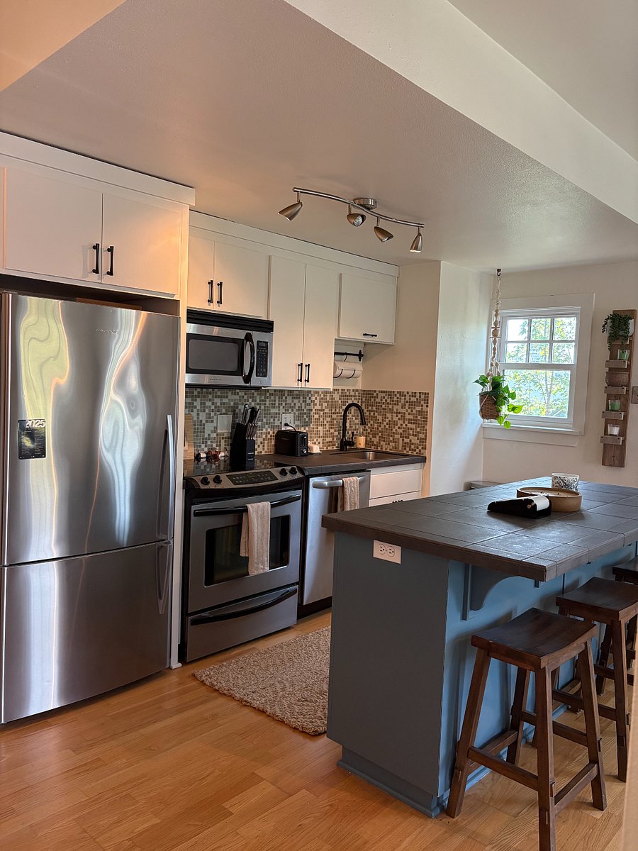 Furnished Finder property 880148_1 photo 5