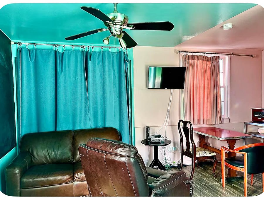 Furnished Finder property 880154_1 photo 4