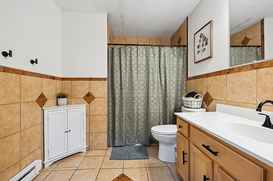 Furnished Finder property 880160_1 photo 9
