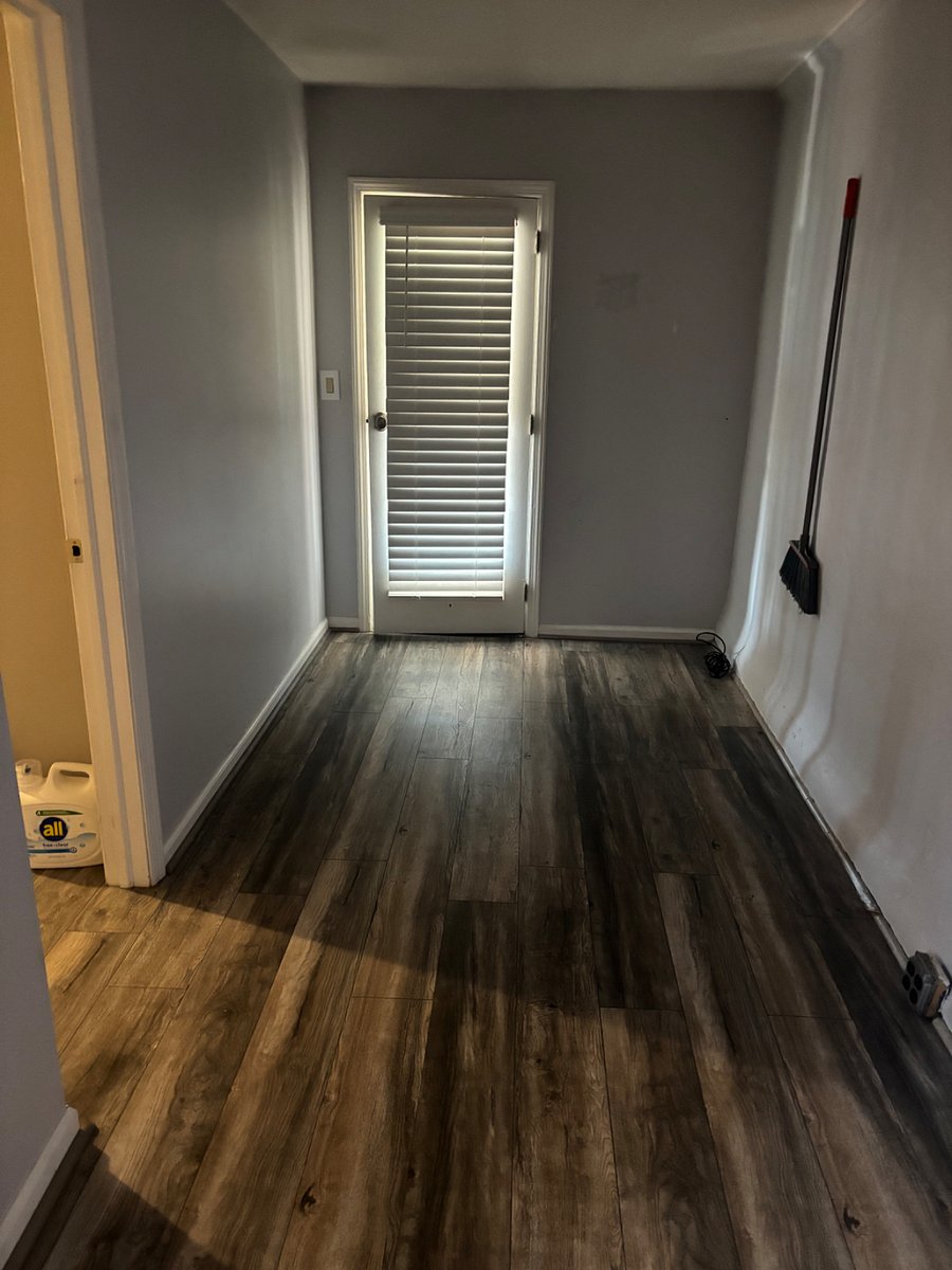 Furnished Finder property 880172_1 photo 3