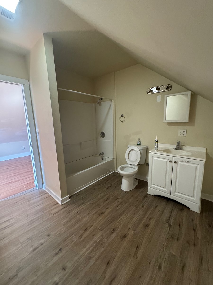 Furnished Finder property 880195_1 photo 4