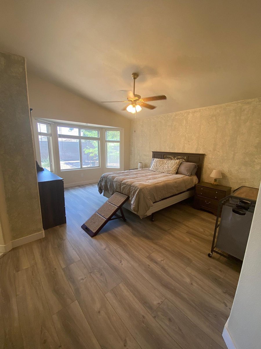 Master bedroom with queen sized bed