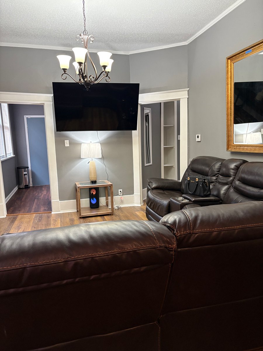 Furnished Finder property 880211_1 photo 3