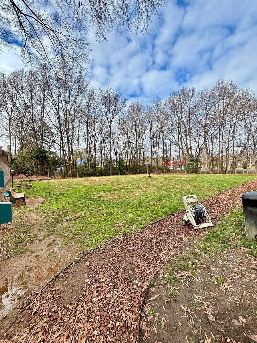 Furnished Finder property 880212_1 photo 12