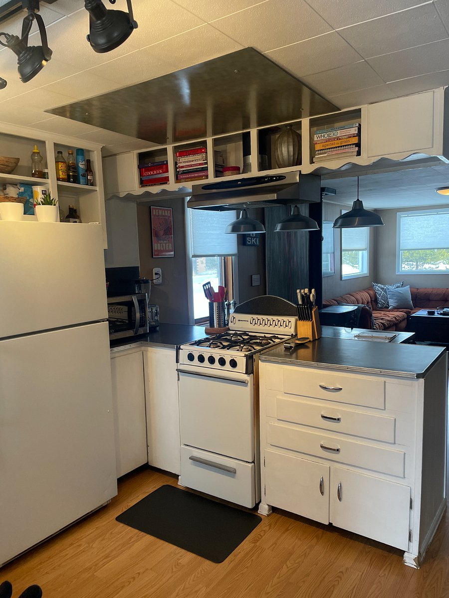 Furnished Finder property 880223_1 photo 10