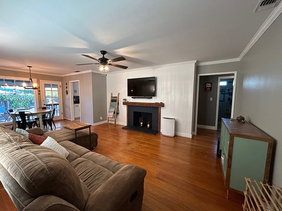 Living Space w/ large TV and sound system