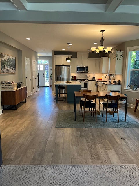 Furnished Finder property 880243_1 photo 23