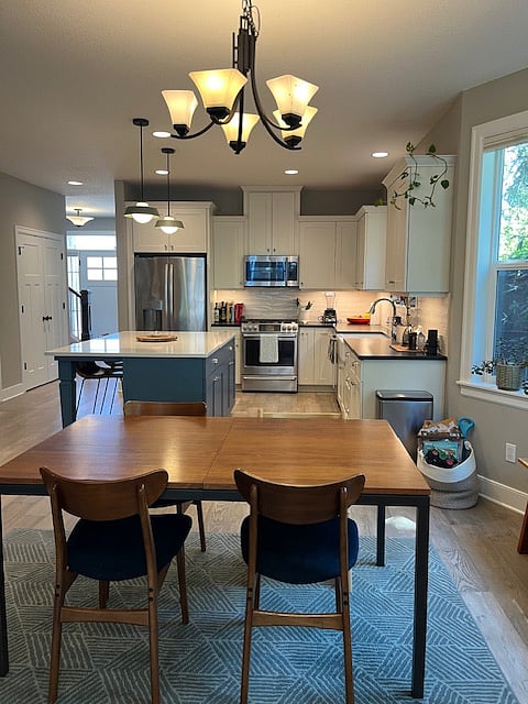 Furnished Finder property 880243_1 photo 24