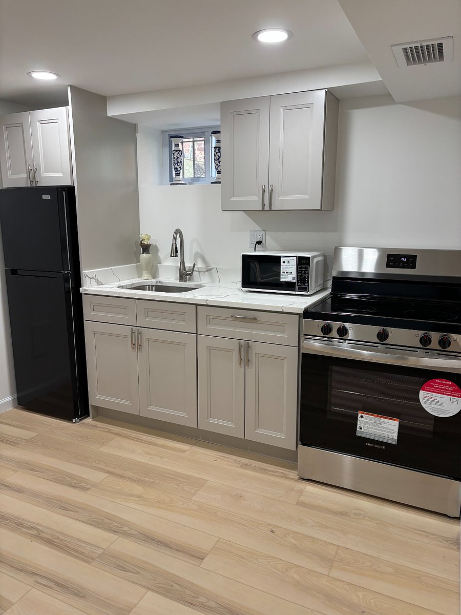 Furnished Finder property 880260_1 photo 12