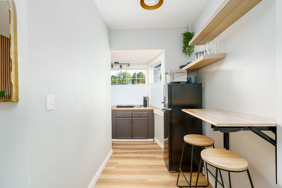 Furnished Finder property 880261_1 photo 3