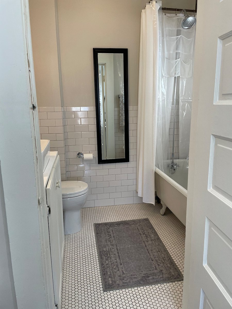 Furnished Finder property 880267_1 photo 8