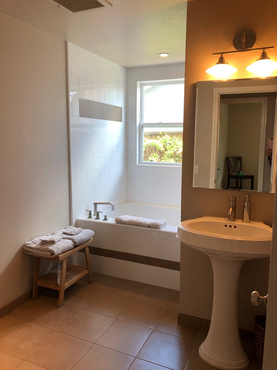 Furnished Finder property 880268_1 photo 9