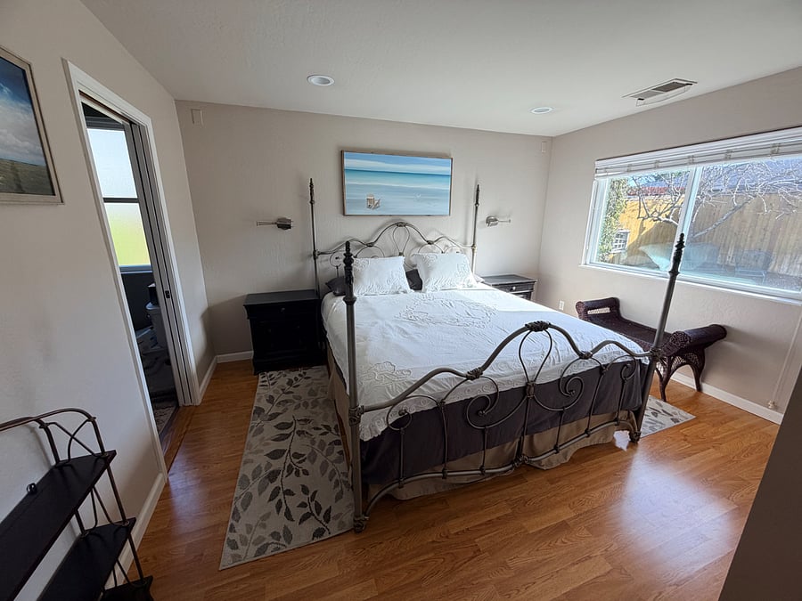 Furnished Finder property 880268_1 photo 25