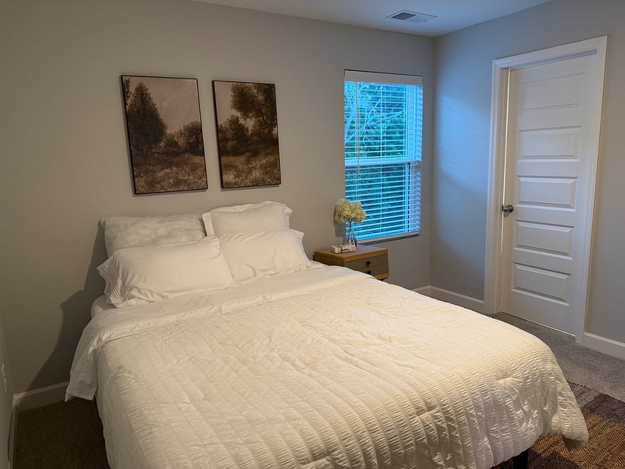 Second bedroom