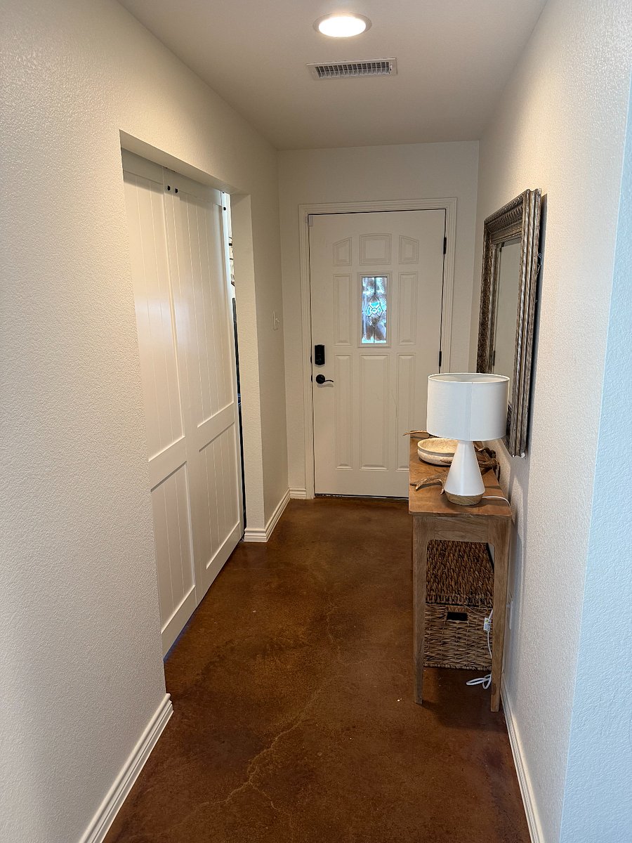Furnished Finder property 880276_1 photo 11