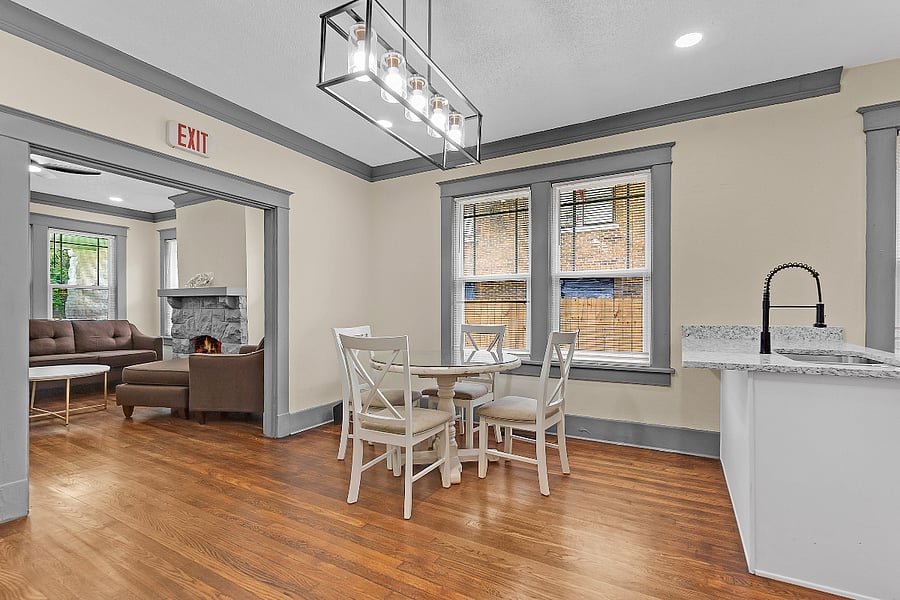 Furnished Finder property 880282_1 photo 15