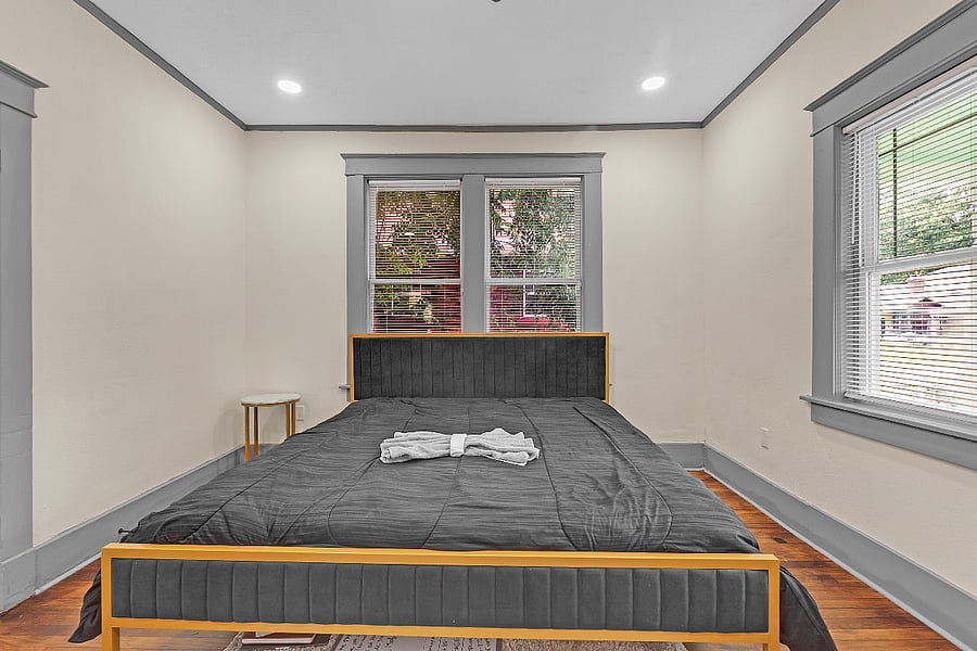 Furnished Finder property 880282_1 photo 10