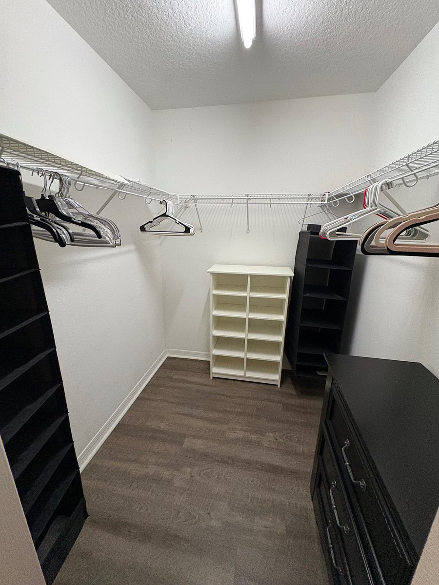 Furnished Finder property 880284_1 photo 8