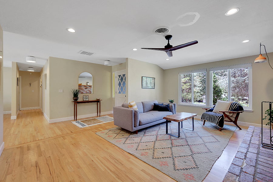 Front door entryway and family room