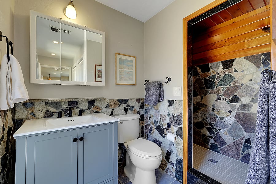 Third bathroom, with separate patio entrance