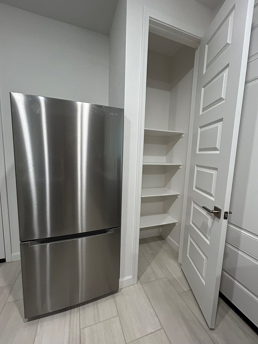 Furnished Finder property 880303_1 photo 7