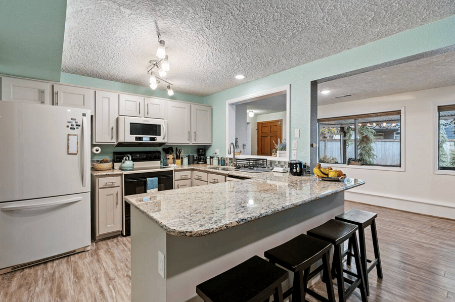 Furnished Finder property 880307_1 photo 34