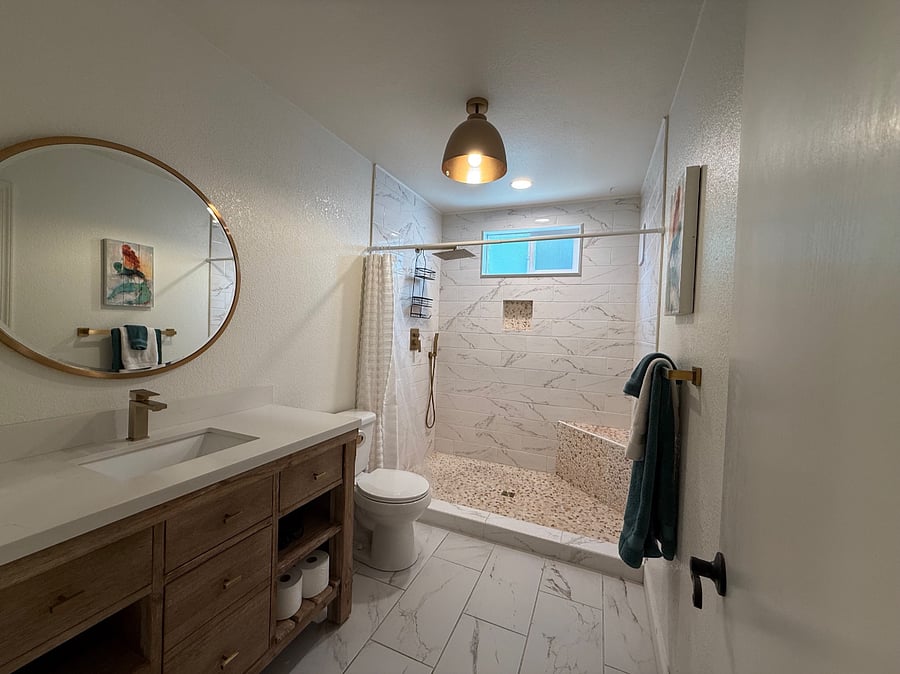 Bedroom #2 En Suite Bathroom 