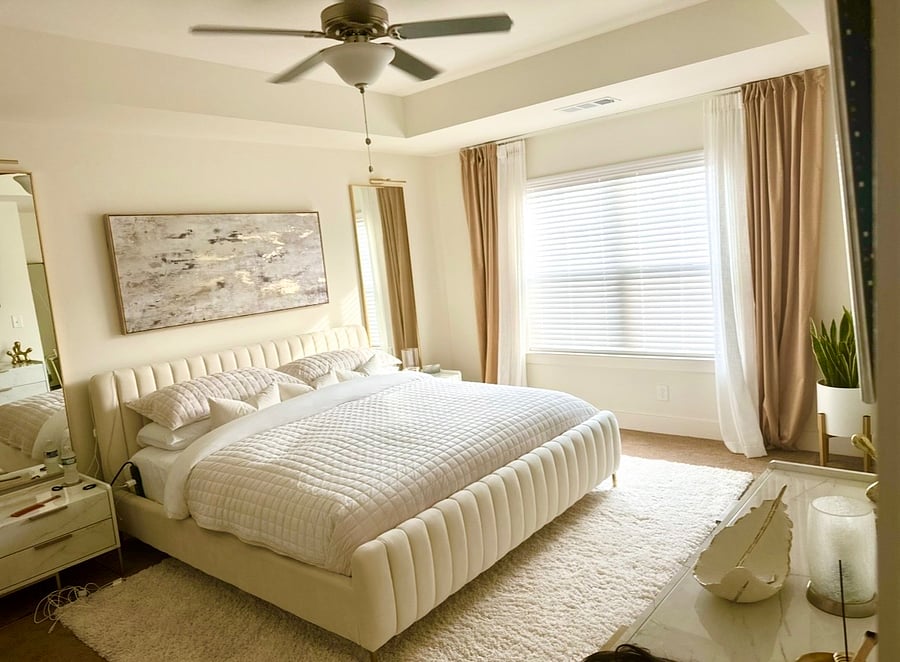 Master bedroom 
