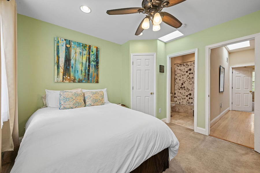 Furnished Finder property 880342_1 photo 15