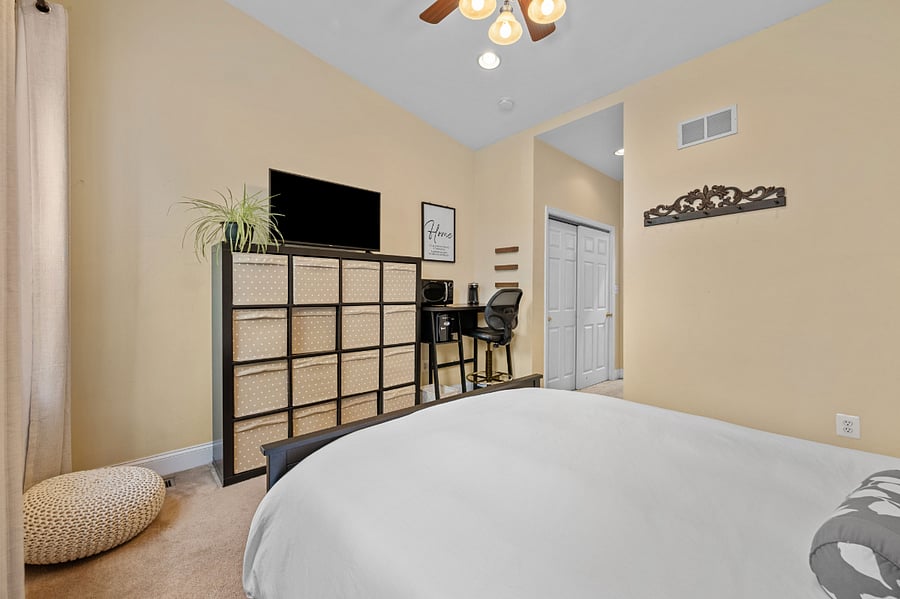 Furnished Finder property 880342_1 photo 19