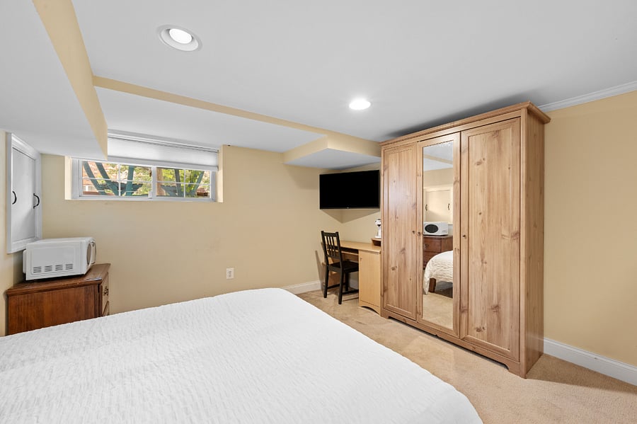 Furnished Finder property 880342_1 photo 22