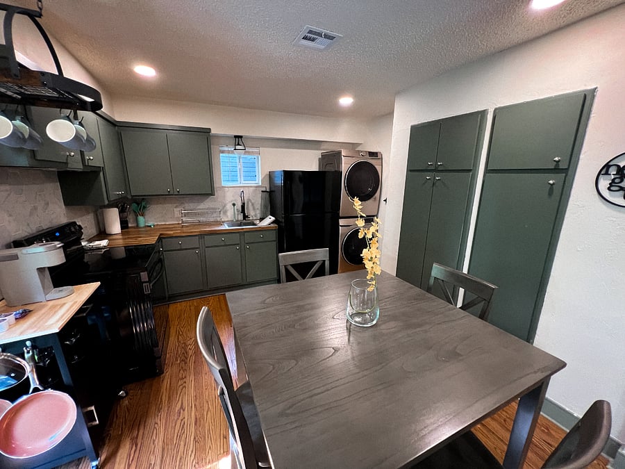 Furnished Finder property 880352_1 photo 9