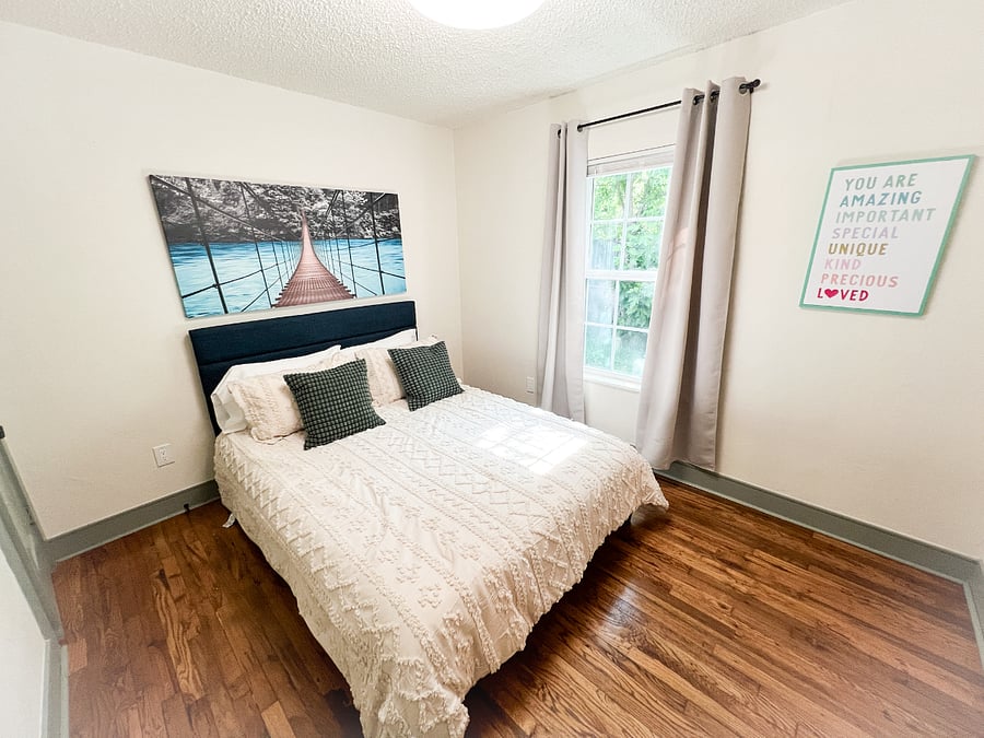 Furnished Finder property 880352_1 photo 22