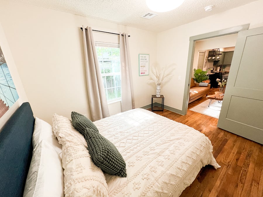 Furnished Finder property 880352_1 photo 24
